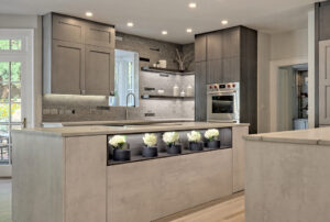 kitchen-featuring-leicht-and-jay-rambo-cabinetry-01-1-300x202