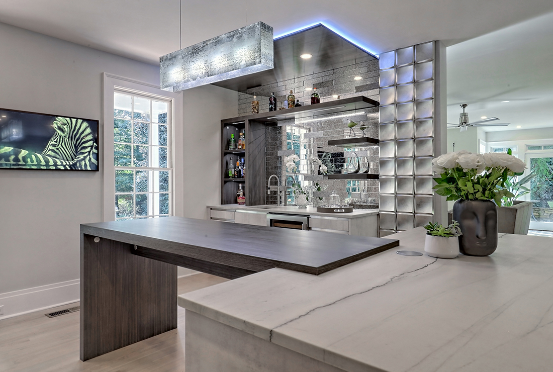 kitchen-featuring-leicht-and-jay-rambo-cabinetry